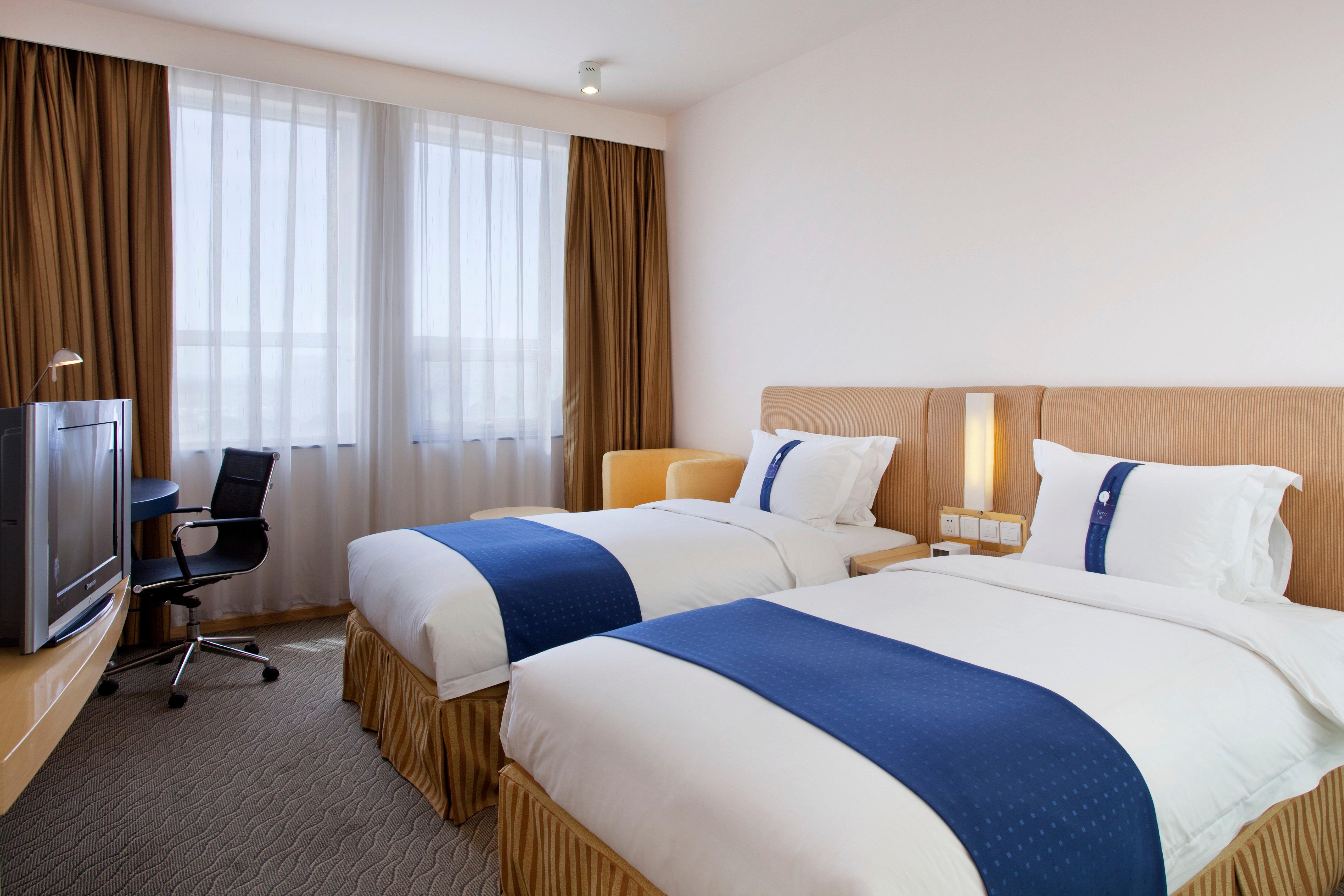 Holiday Inn Express Tianjin Airport By Ihg Exterior photo